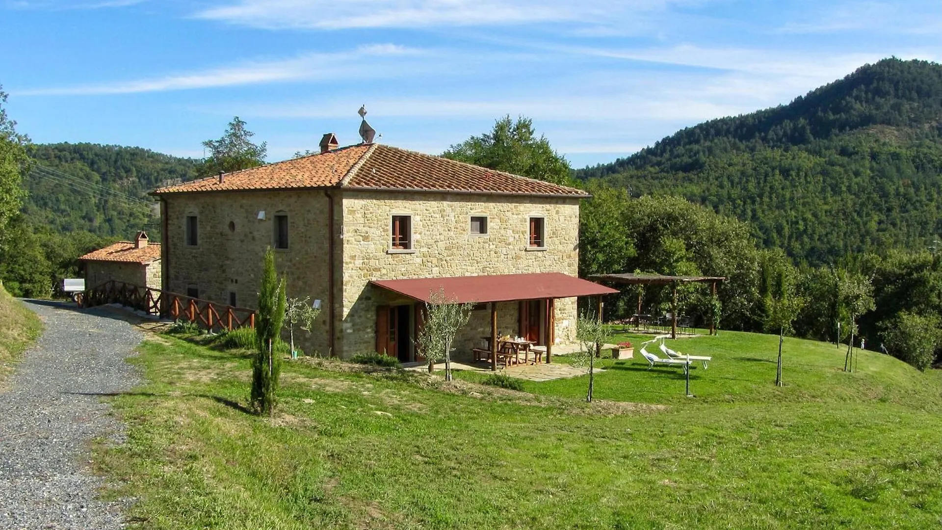 Cozy Apartment In Ponte Alla Piera With Wifi Galbino