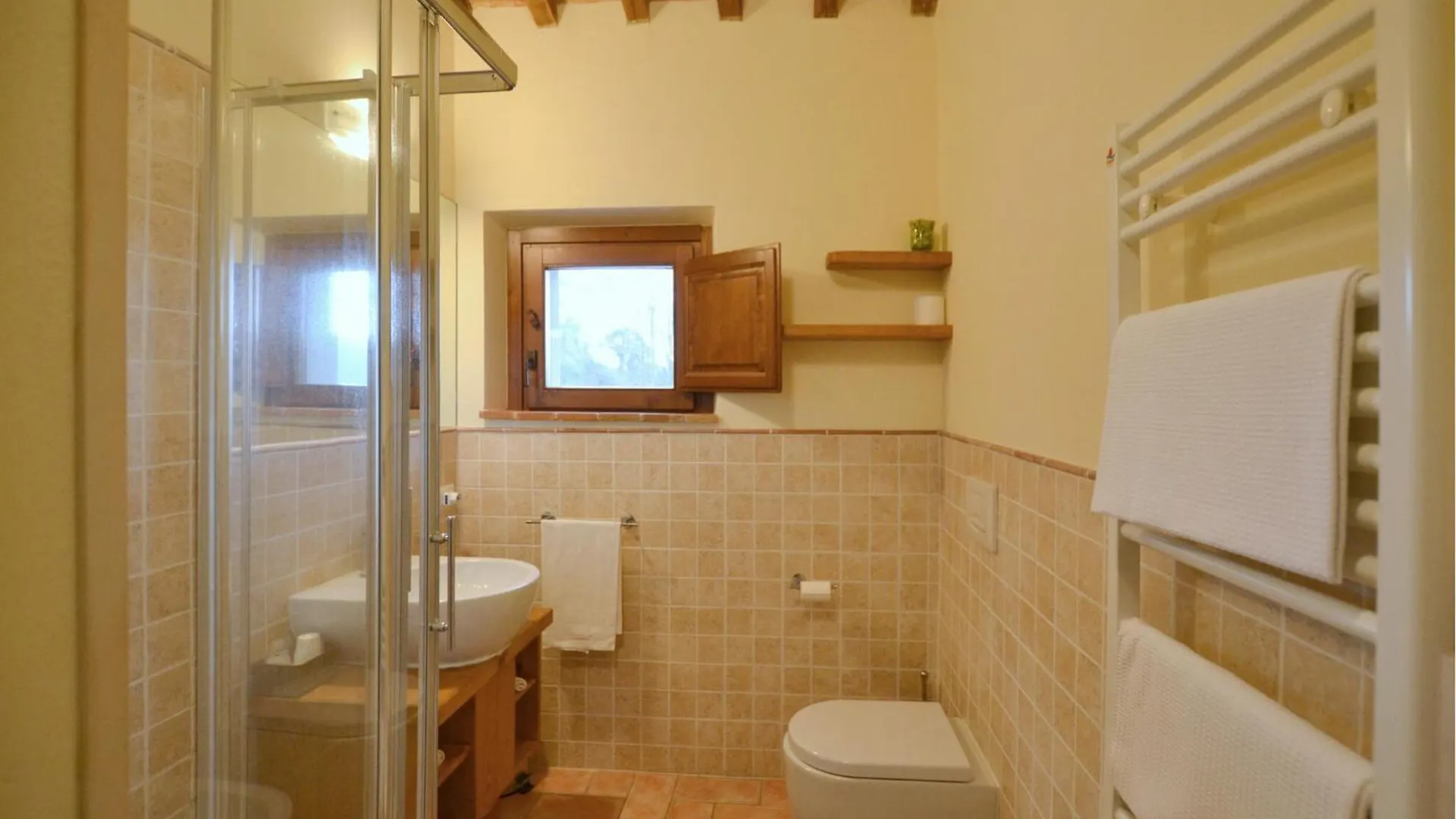 Cozy Apartment In Ponte Alla Piera With Wifi Galbino Italy